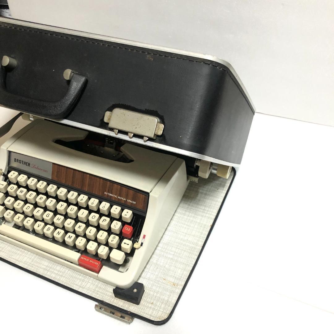 タイプライター　BROTHER (ブラザー)ヴィンテージ品、動作状態良好、日本製