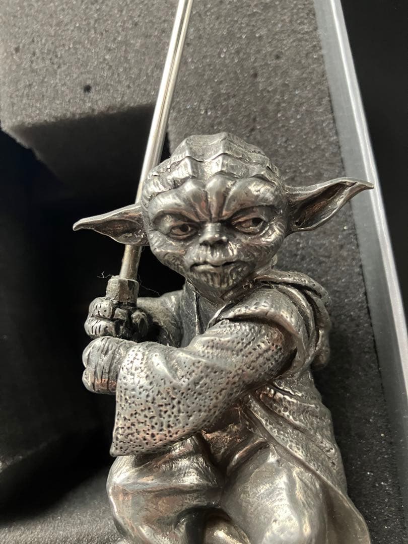 【開封品美品】スターウォーズ　ロイヤルセランゴール　マスターヨーダ