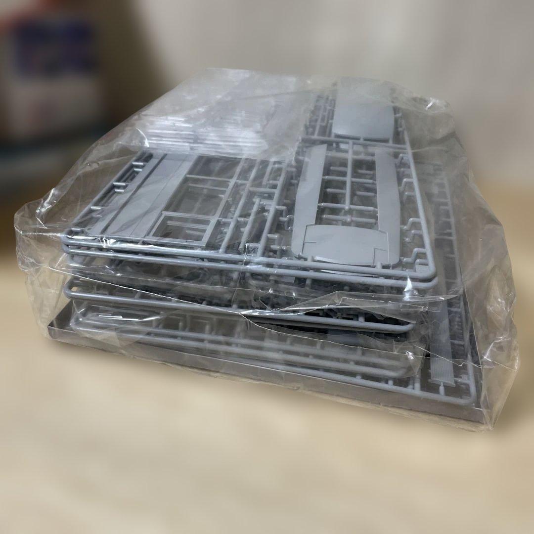 MiniArt 1/35 ドイツ路面電車641 未組立. Ln498