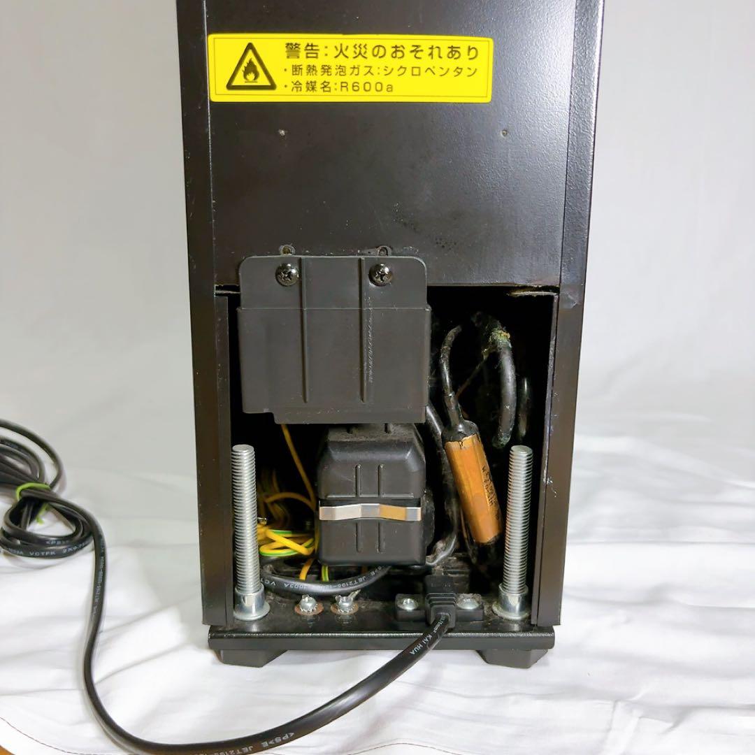 【良品】DOMETIC ST7 ワインセラー　右開き