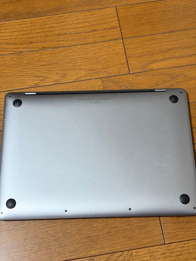 美品 MacBook Pro m1 8+256GB スペースグレイ