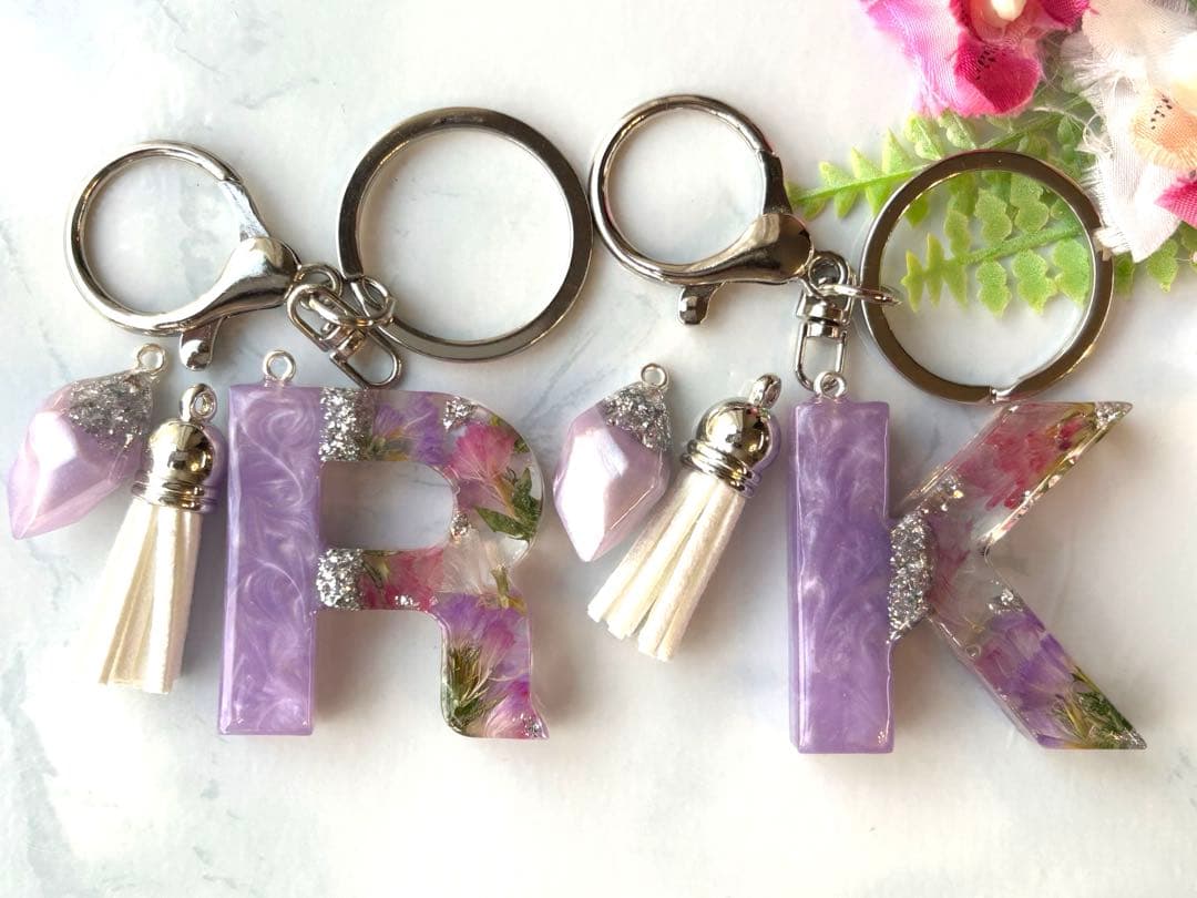 桔梗　イニシャルキーホルダー　16点　ハンドメイド　お花チャーム