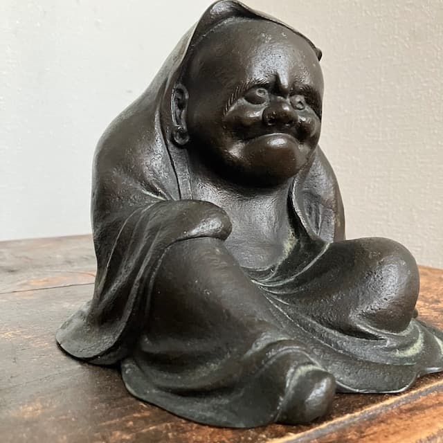 希少 ブロンズ製 達磨 古銅 個性的 時代物 骨董 アンティーク 達磨大師