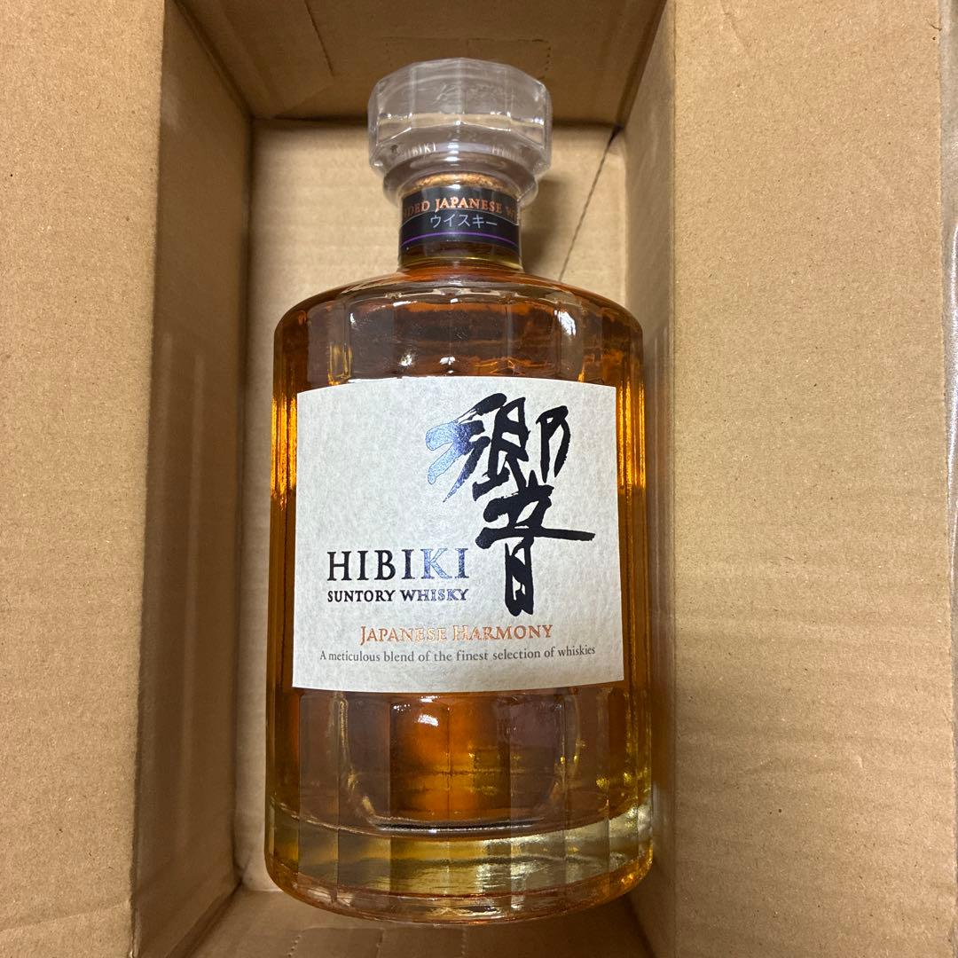 響　HIBIKI サントリーウイスキー 750ml