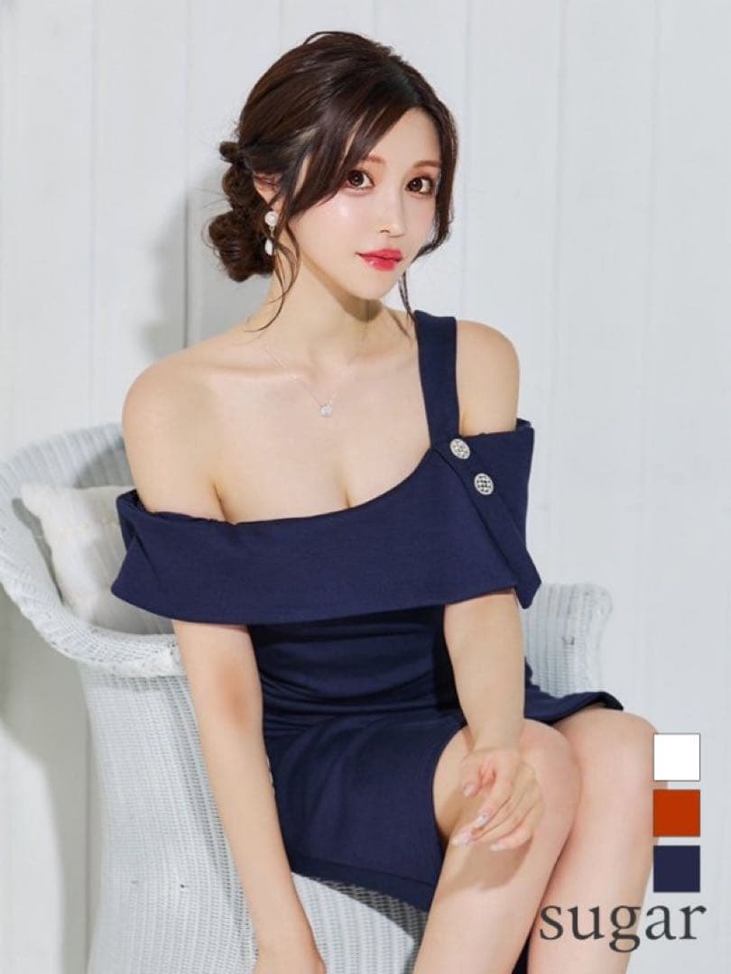 Veautt ヴュート 【XS】 オフショルダー　タイトドレス　ネイビー