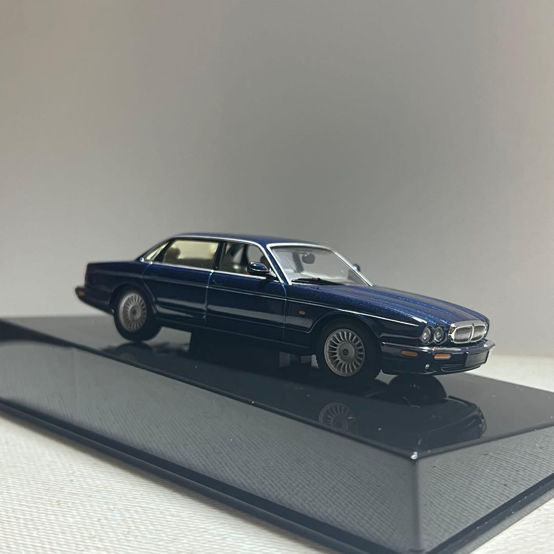 JAGUAR ジャガー XJ 1/43 ダークブルー