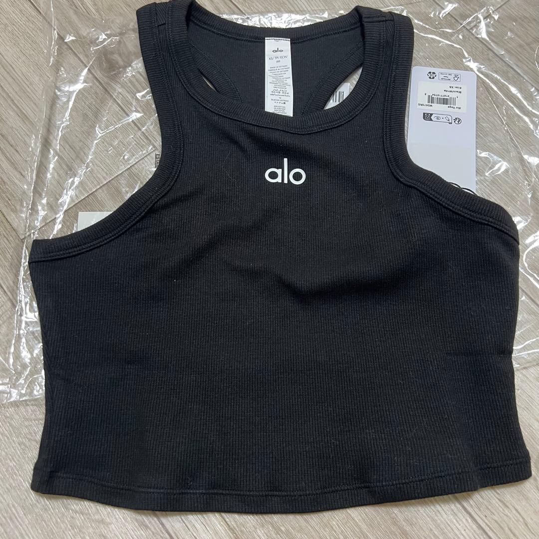 Alo yoga タンクトップ　Aspire Tank 黒　black