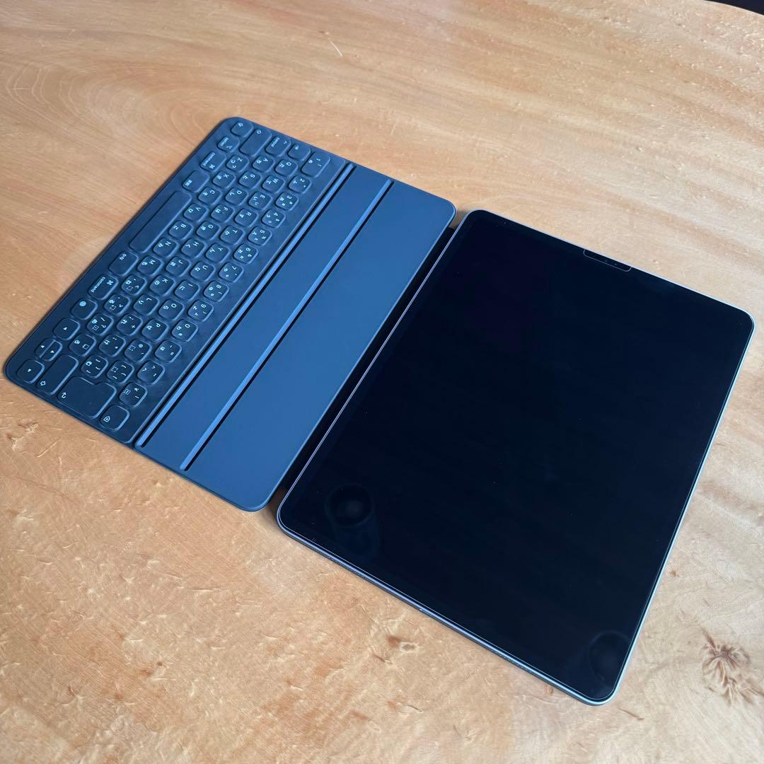 iPad Pro/第6世代/128GB/WiFi/純正キーボード付/aplケア付
