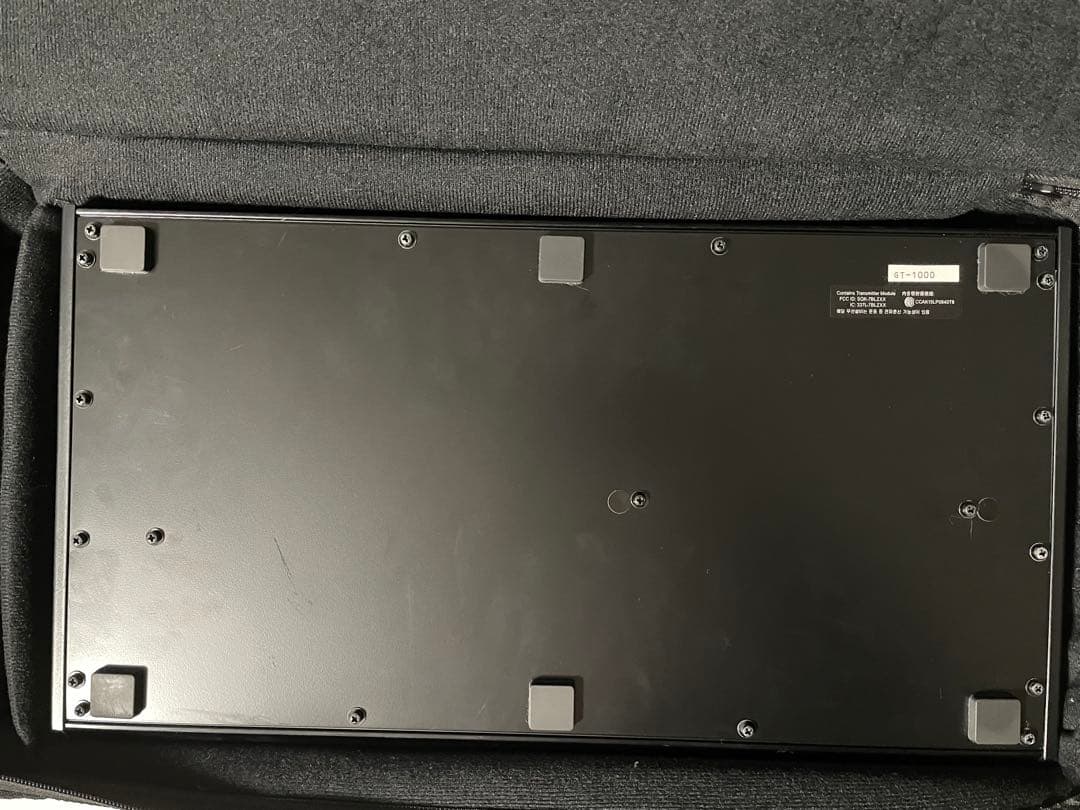 BOSS GT-1000 ソフトケースorハードケース付き