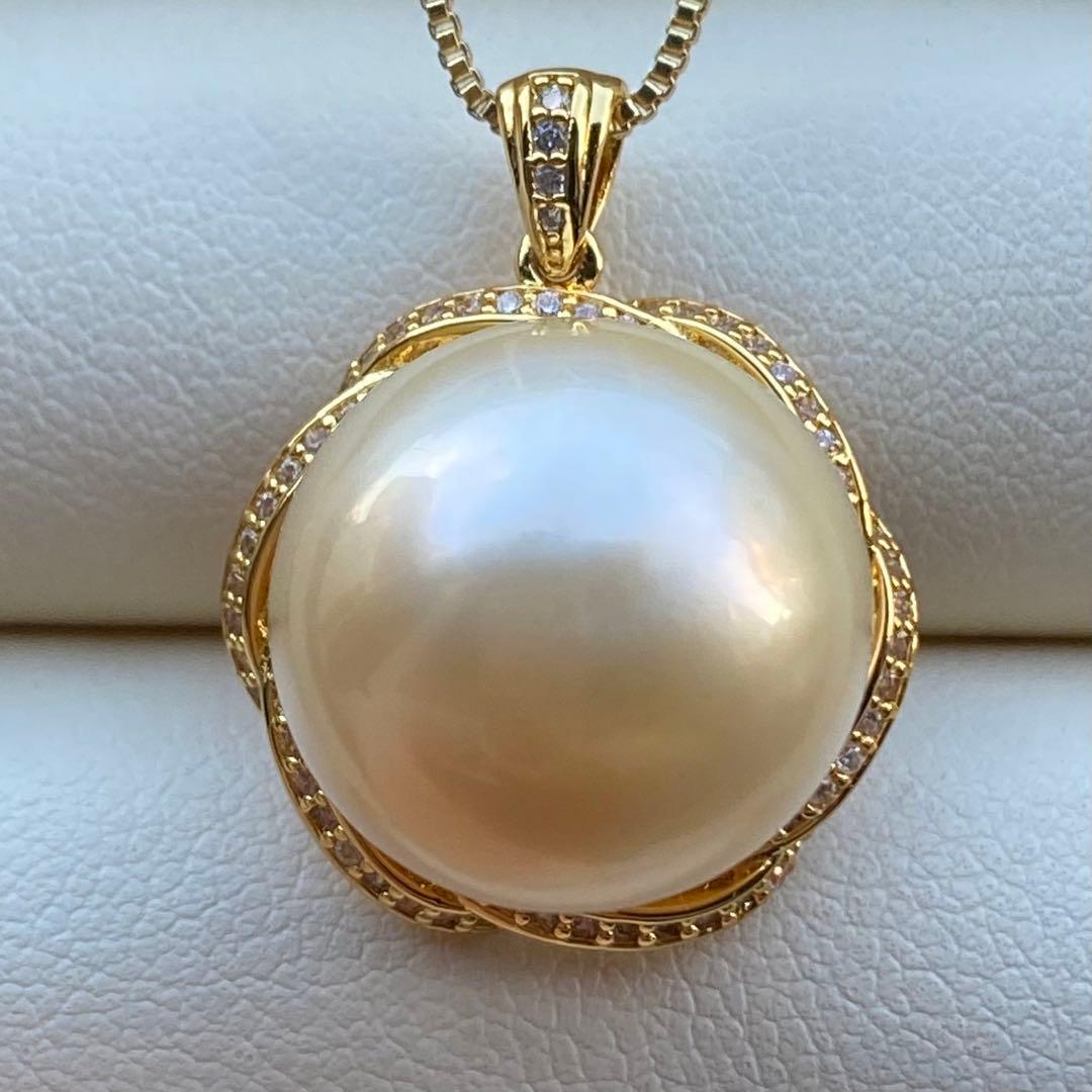 本真珠　南洋白蝶真珠ネックレストップ　15.3mmシャンパンゴールドPT753