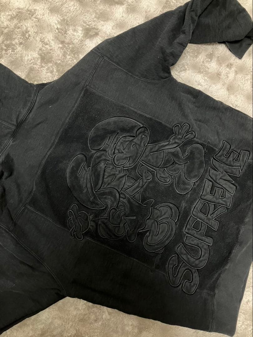 supreme コラボ　パーカー