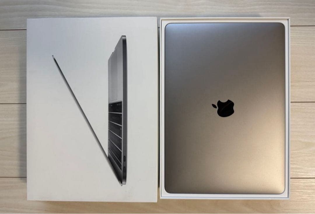 MacBook Pro スペースグレー Retina ディスプレイ