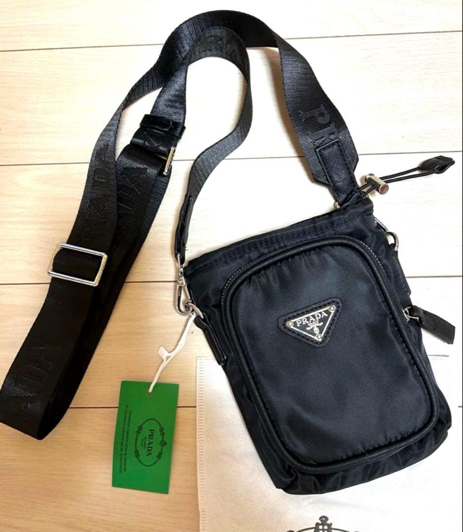 PRADA プラダ　スマホポーチ　スマホショルダーバッグ新品