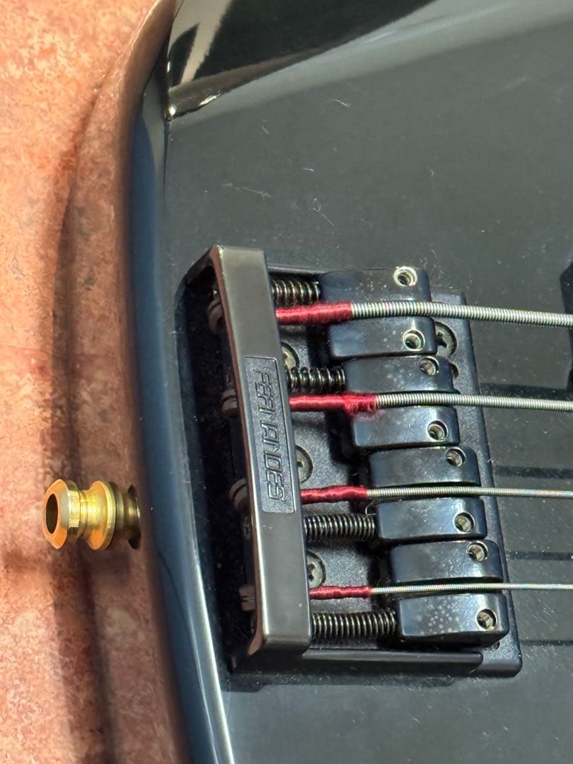 フェルナンデス ベース 90年代