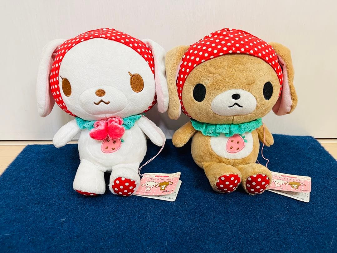 シュガーバニーズ　ストロベリー　しろうさ　くろうさ　ぬいぐるみ