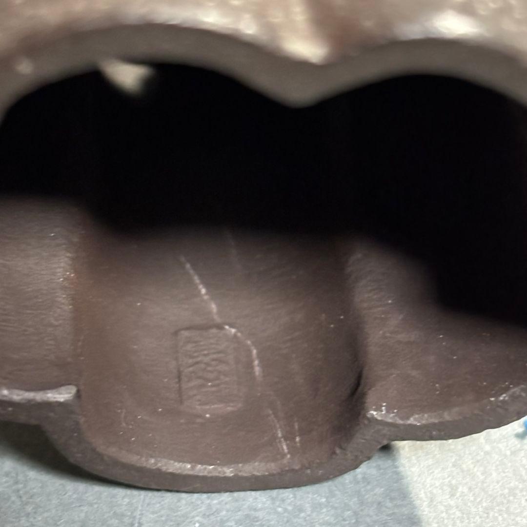 茶道具　十四代　宮崎寒雉　鉄塗金　此花　蓋置　共箱