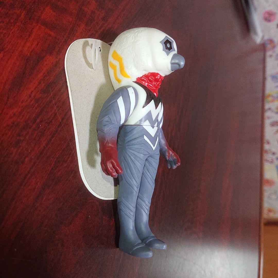 絶版/ガッツ星人 ソフビ