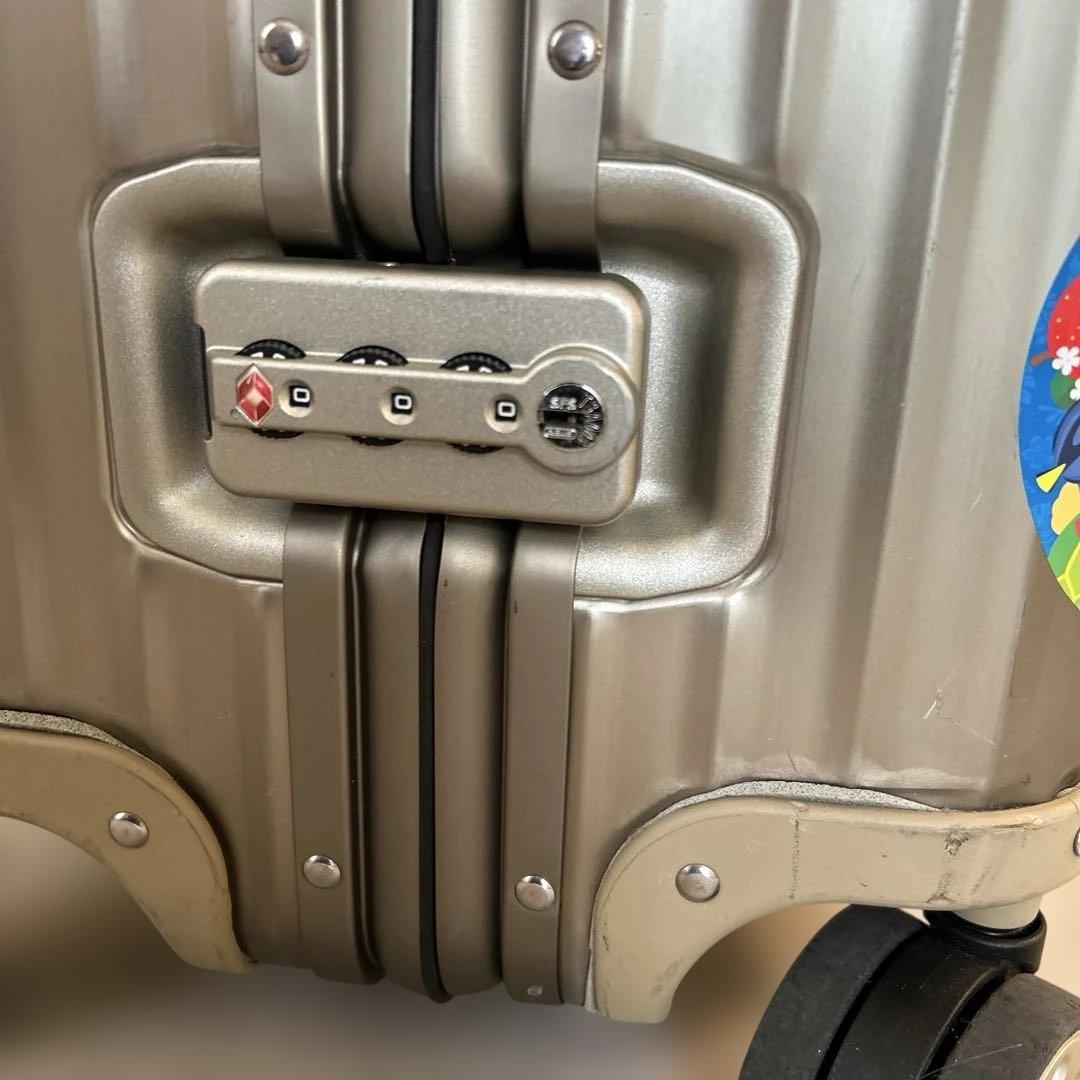 RIMOWAトパーズ　チタニウム　104L