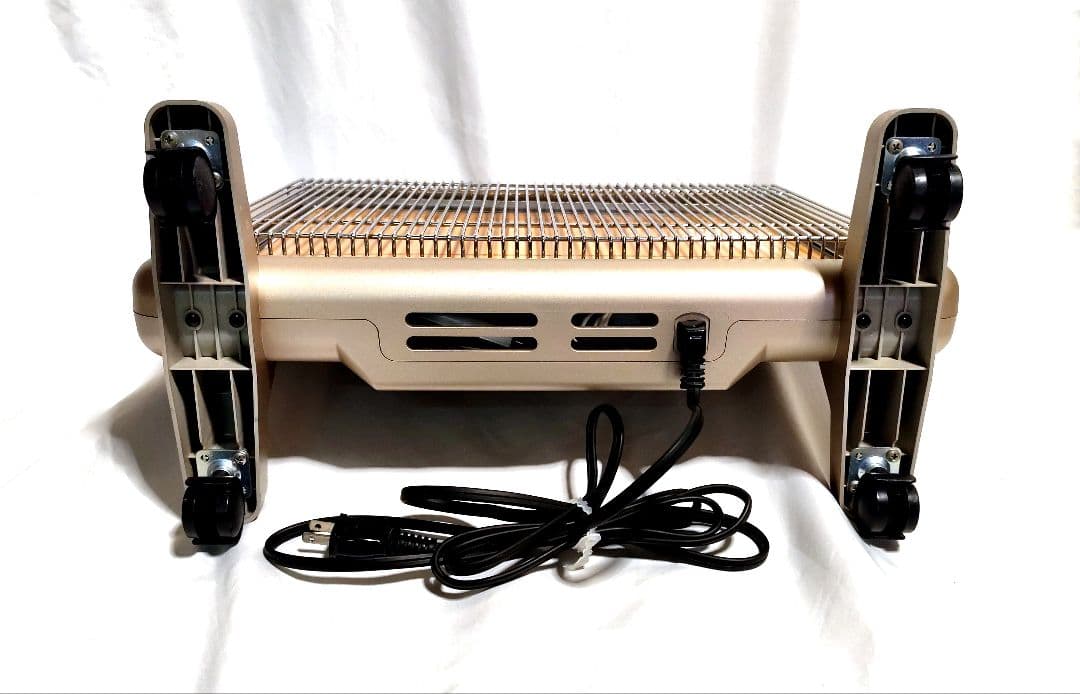 サンルミエ 遠赤外線暖房器 E800L-TM 中古品