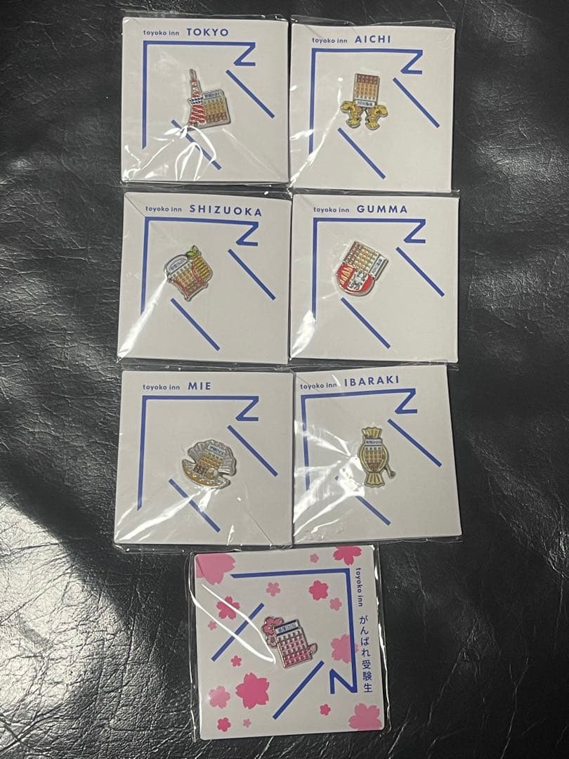 東横イン　ピンバッジセット 9個