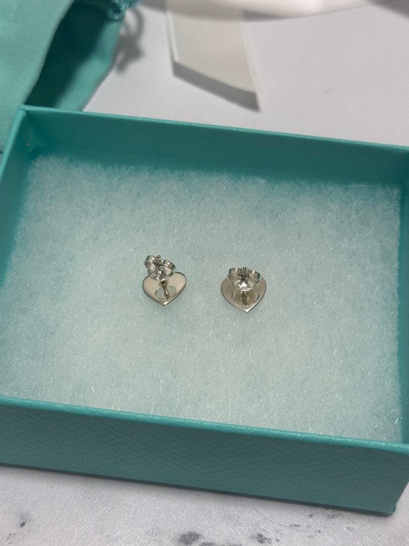 Tiffany & Co. ハート型 スタッドピアス
