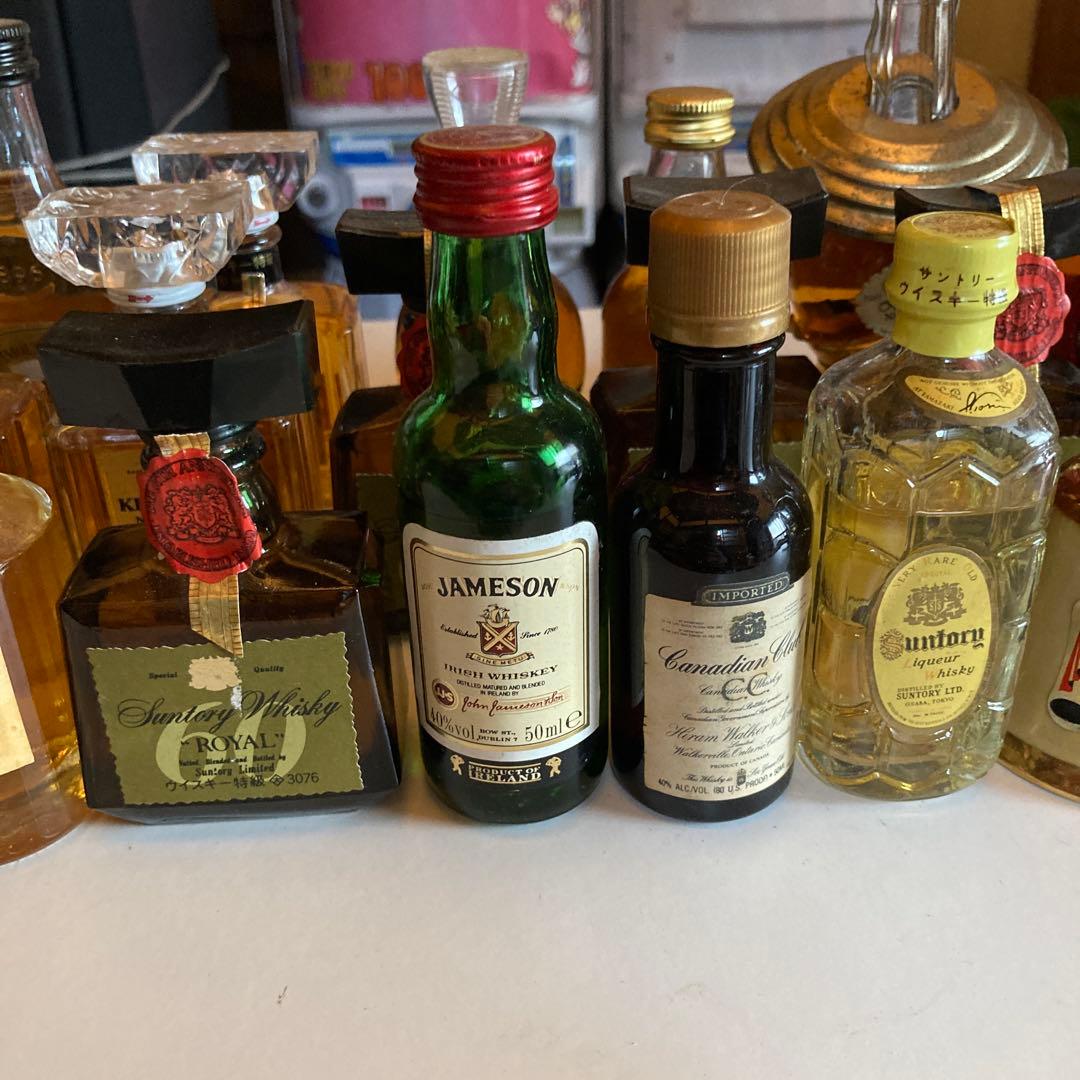 ウイスキーミニチュアボトルコレクション（ニッカ、響17年等）　ブランデー含む