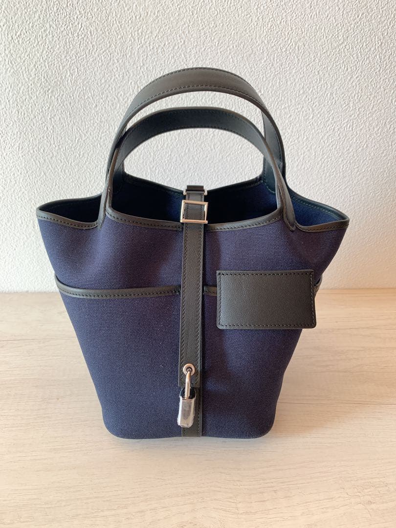 ネイビー×ブラック 高級本革 キャンバス トリヨン バケツ キューブバッグ PM