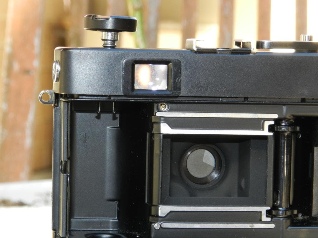 美品　KONICA C35 ブラック レンジファインダーカメラ 即撮影可