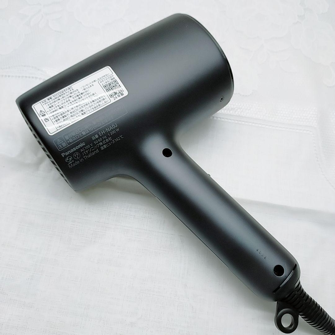 ほぼ未使用★Panasonic ナノケア ドライヤー EH-NA0J