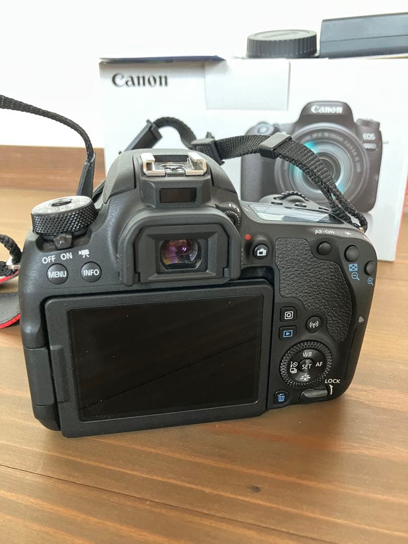 初心者でも使いやすいがプロ仕様！Canon EOS 9000D★レンズ付き！