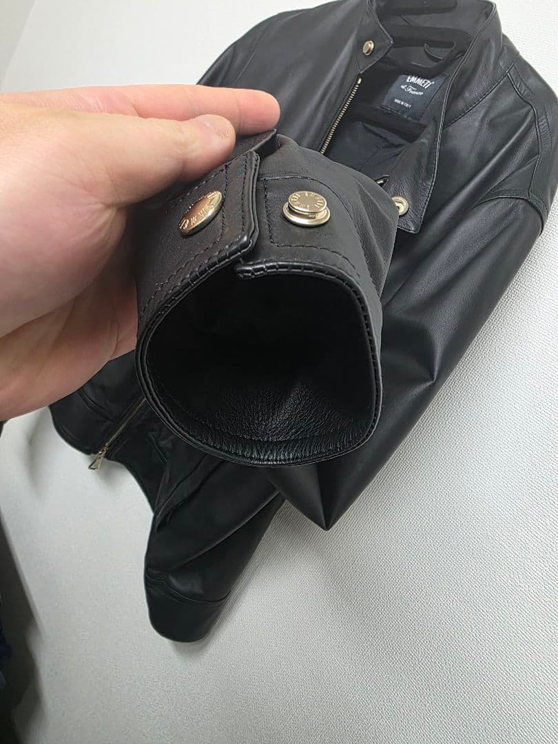 エンメティ ユリ ゴールドジップ 46 giappone