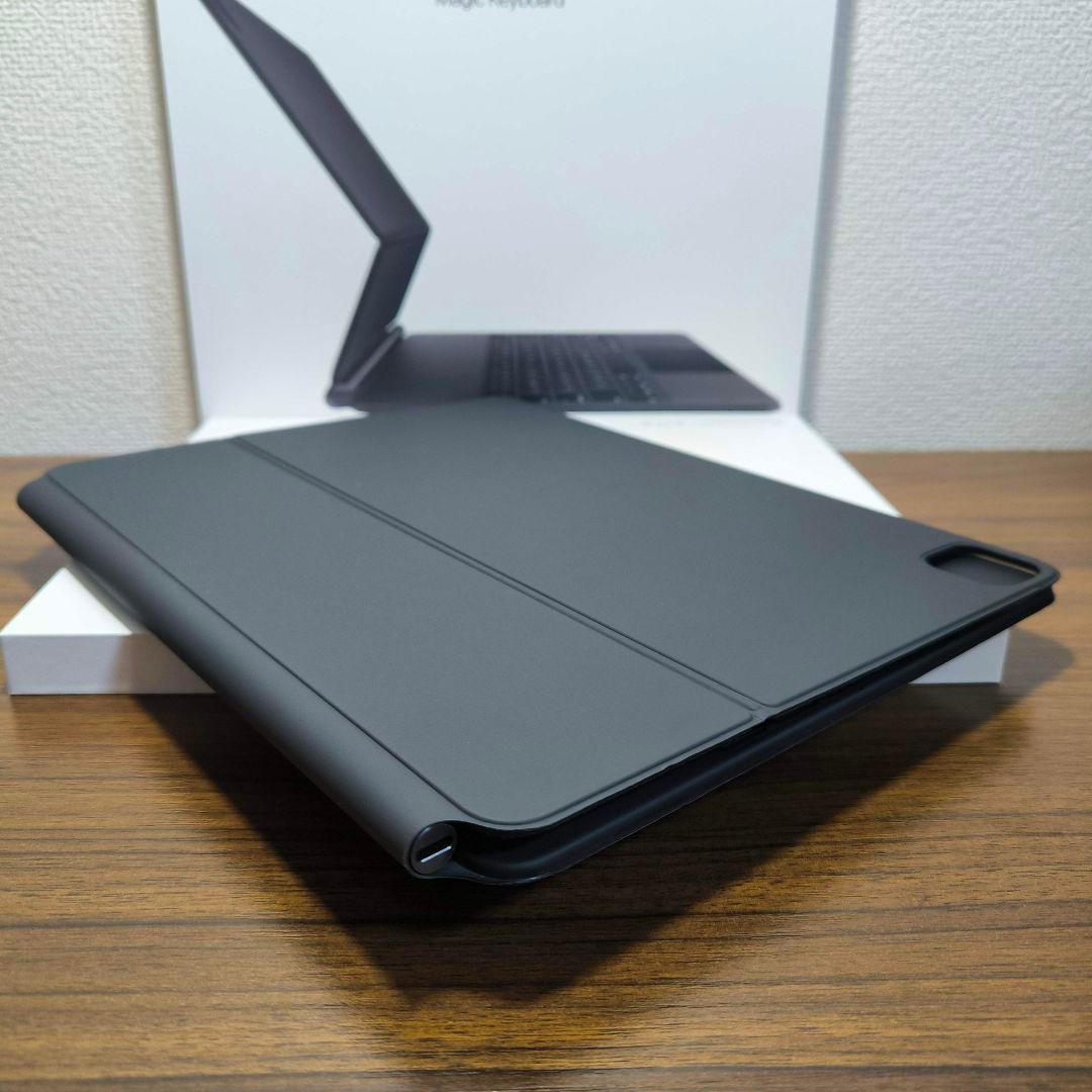 Apple iPad Magic Keyboard 12.9インチ