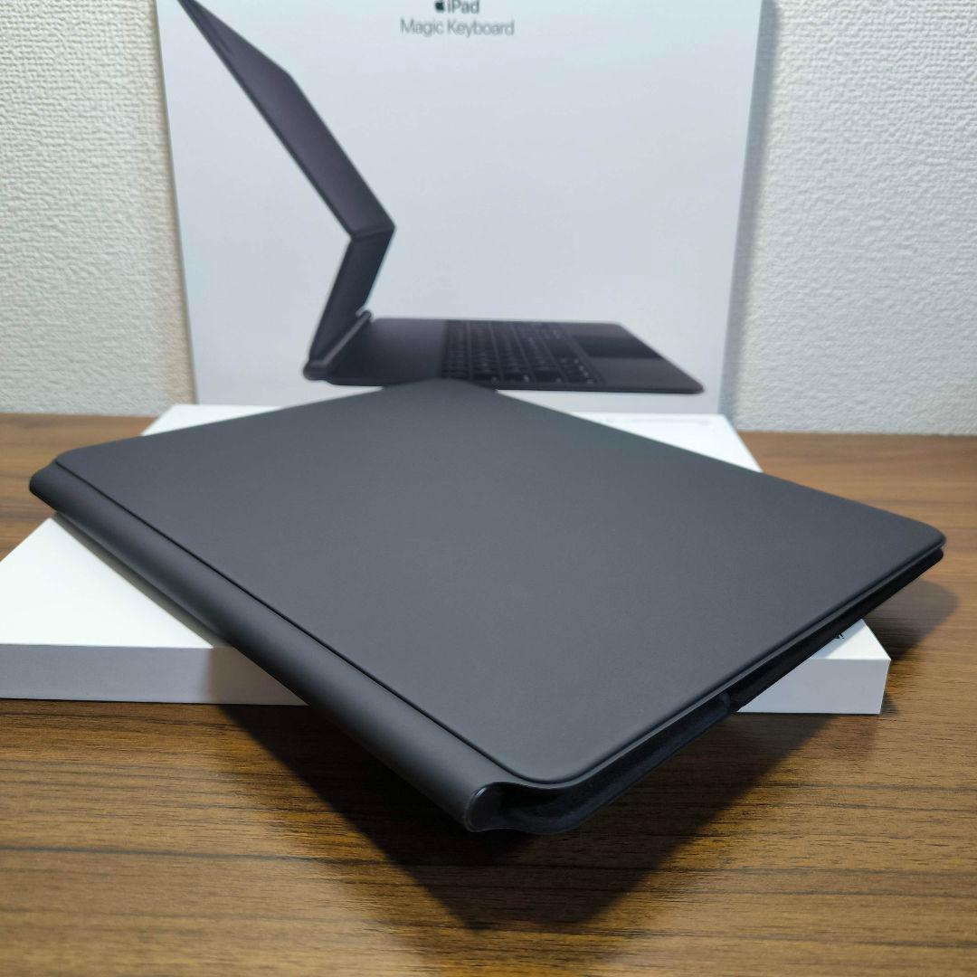 Apple iPad Magic Keyboard 12.9インチ