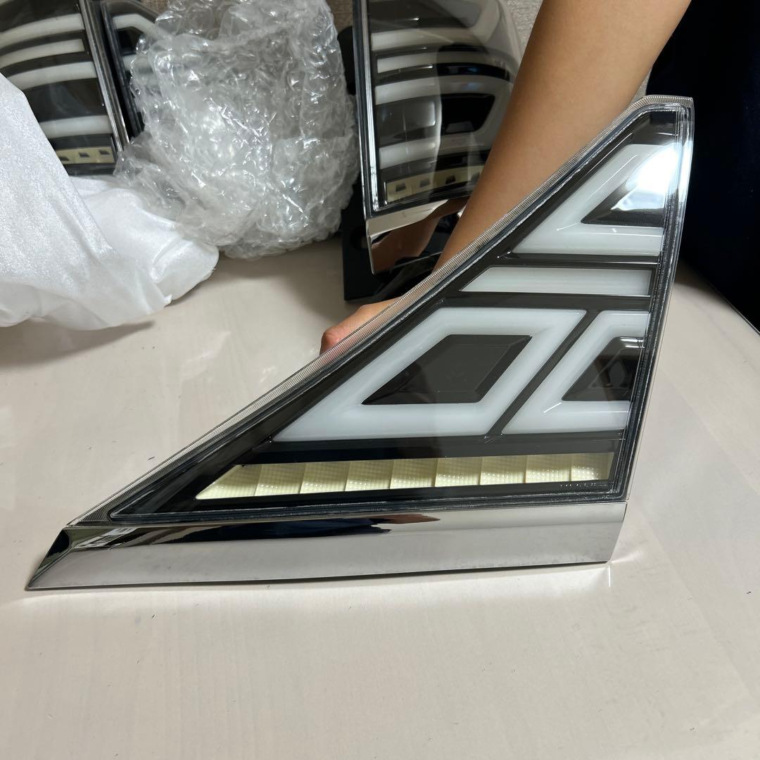 ヴェルファイア　20系 テールランプ LED