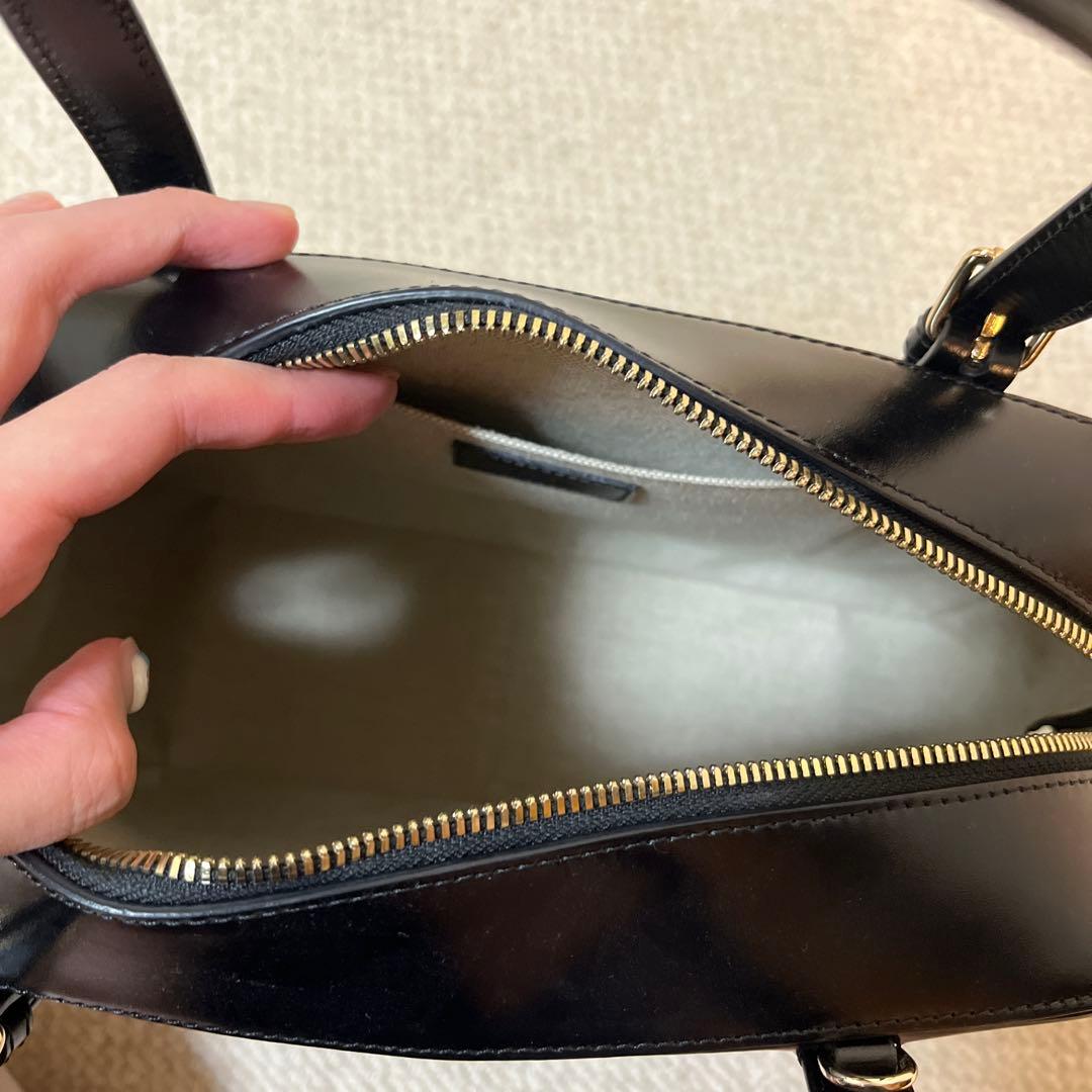 A.P.C. VIRGINIE ボックスバッグ　お値下げ可能