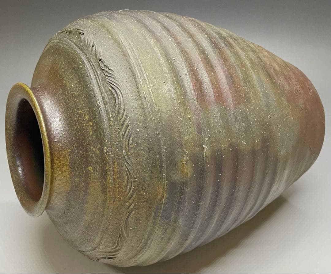 古備前　波状文壺　箱付　X593