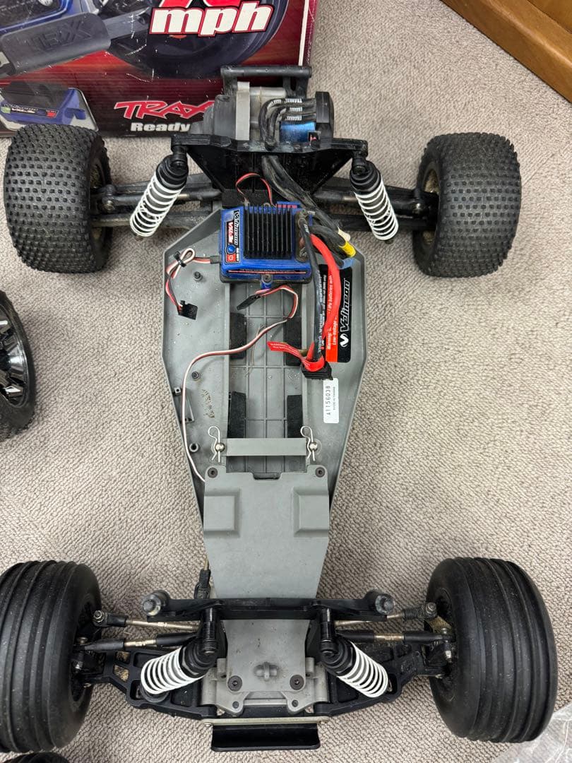 traxxasトラクサスRUSTLERvxlブラシレス2台パーツ多数アルミパーツ