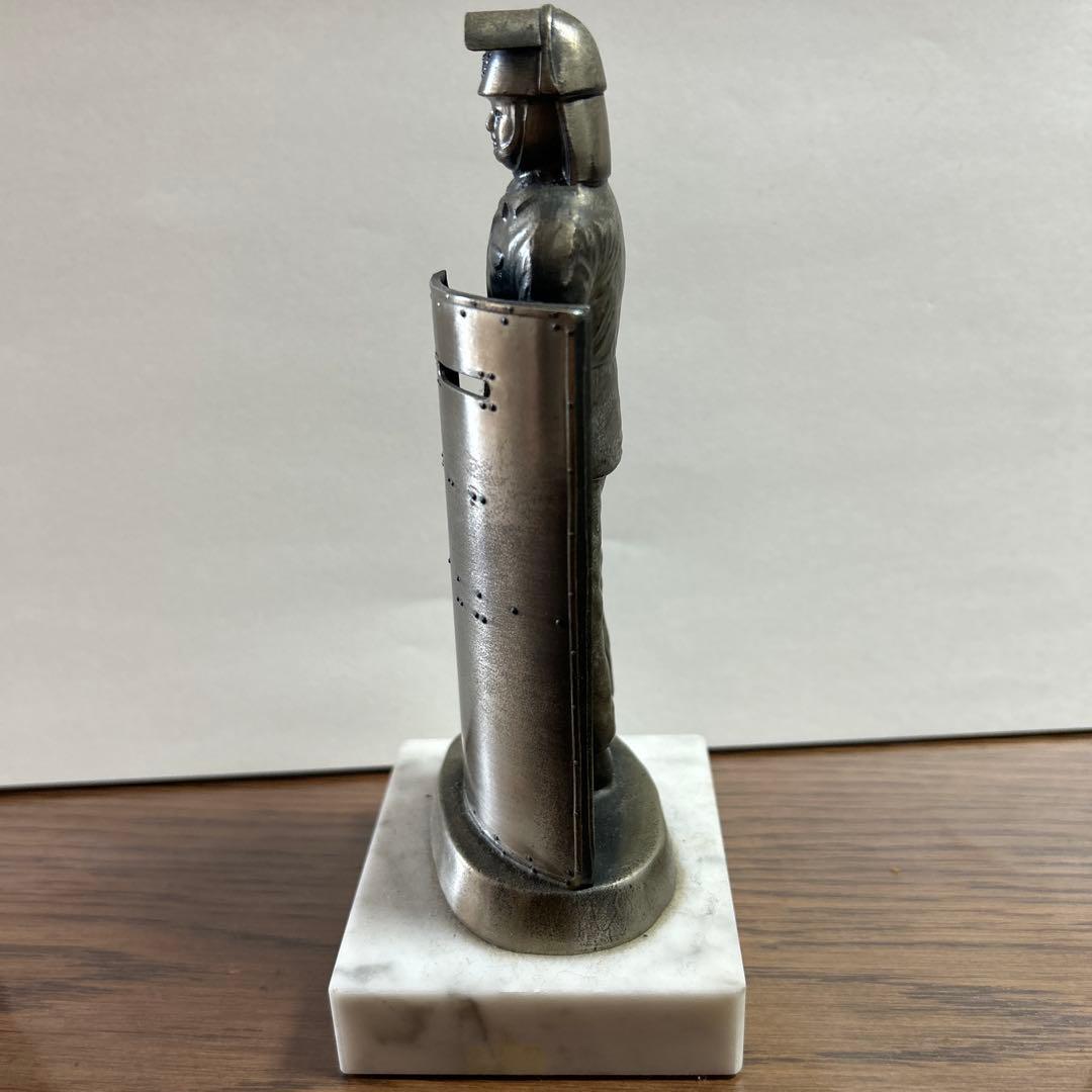 警察機動隊ブロンズ像　記念品