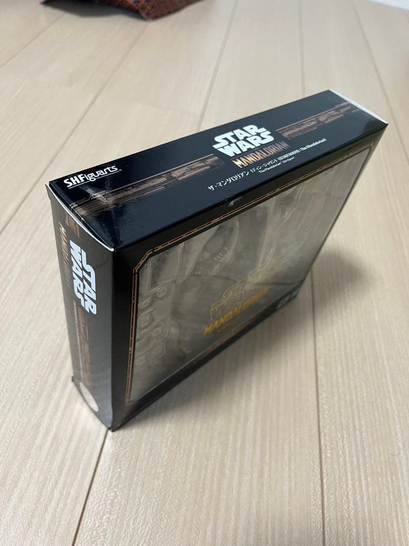 SHフィギュアーツ　マンダロリアン　ディン・ジャリン