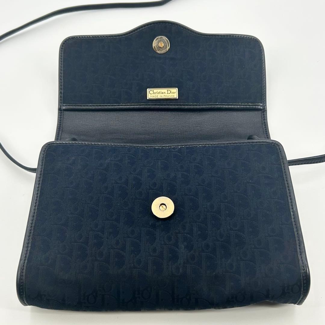 瑠衣@緊急のメッセージ以外は不要です