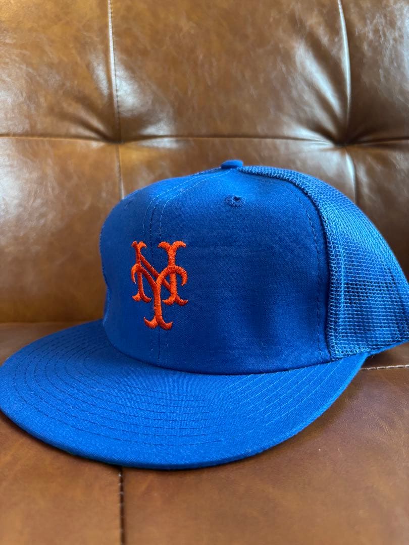 80s 90sデッドストック ニューヨーク メッツ メッシュキャップ つば裏緑￼