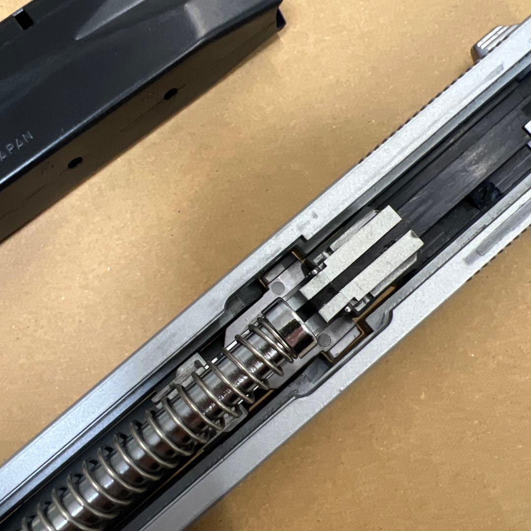 トイガン BERETTA M92F INOX EVOLUTION MODEL GUN