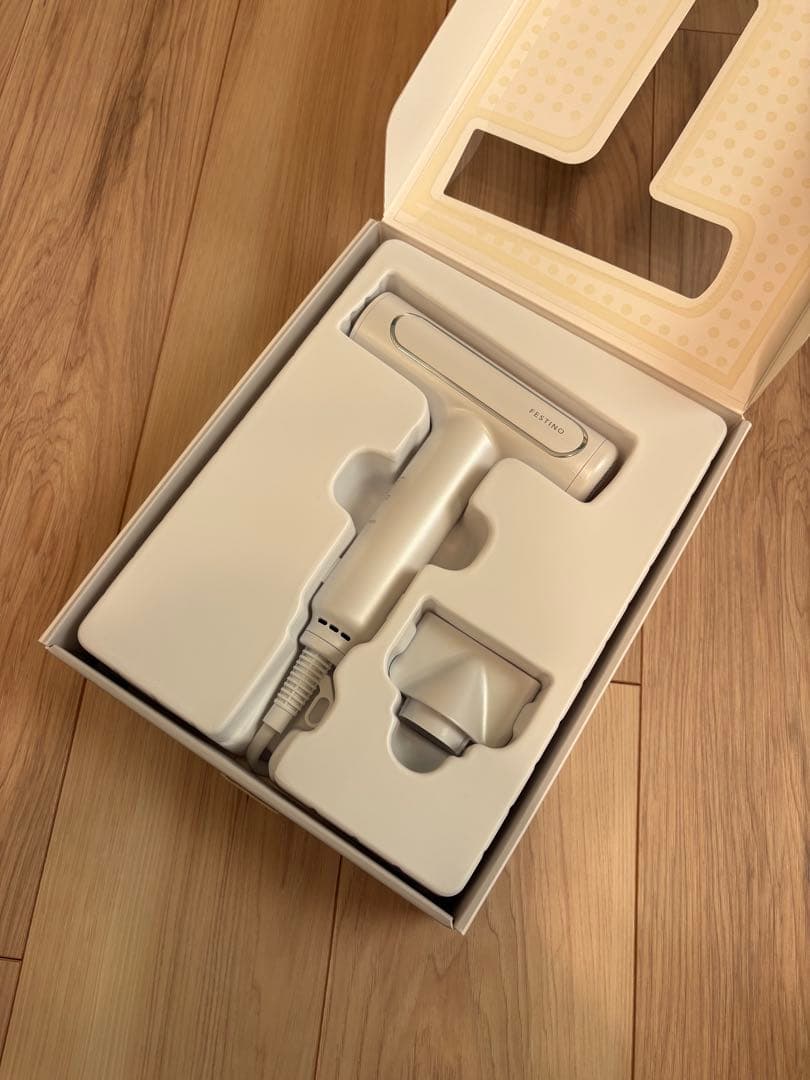 FESTINO ツヤモイスト ドライヤー