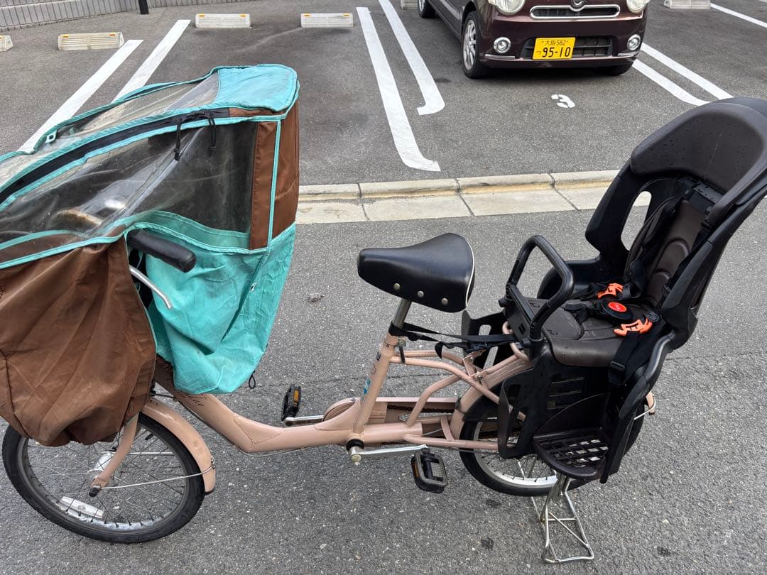 子乗せ自転車3人乗りベージュ シティサイクル チャイルドシート付き