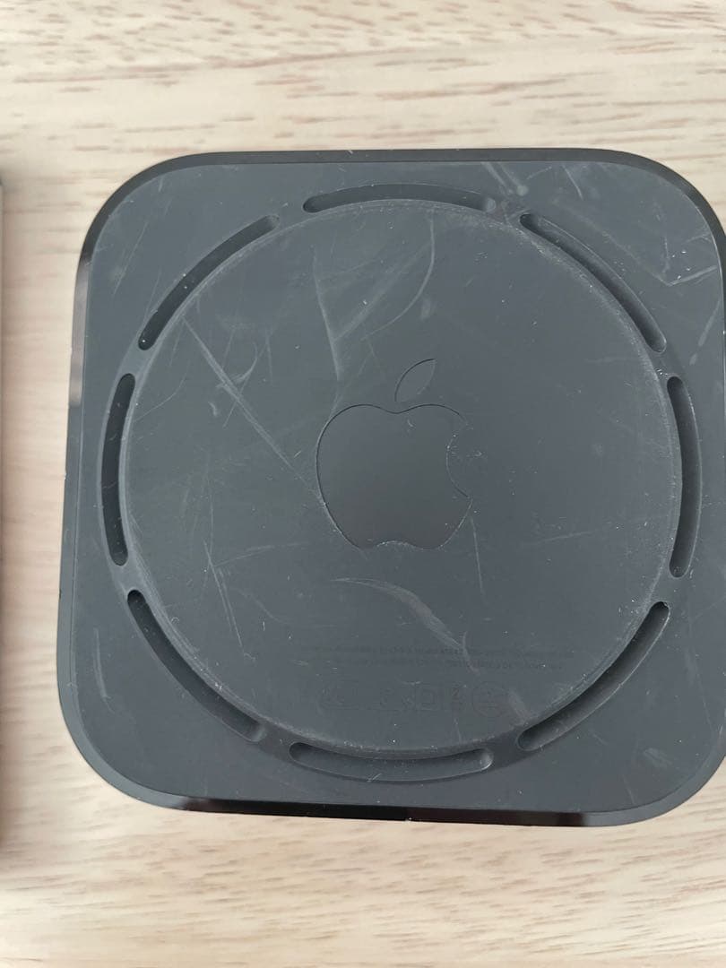 Apple TV 4K(第1世代)とSiriRemote(第2世代)セット