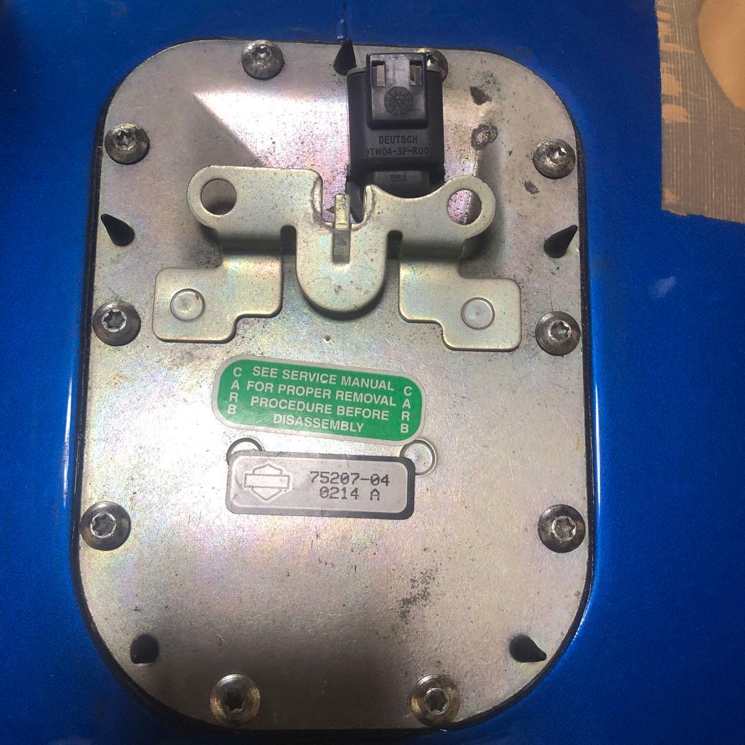 ハーレーダビッドソン　純正タンク　ソフテイル 2004年　fxsts