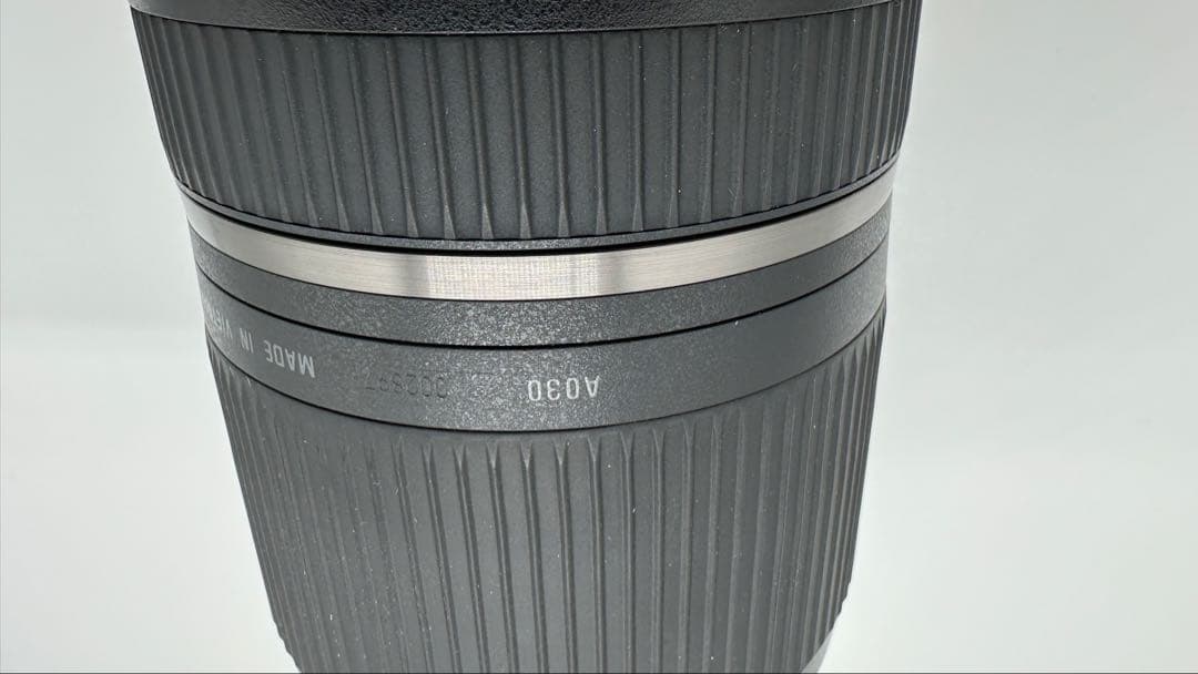 【EFマウント】TAMRON SP 70-300mm F4-5.6【A030E】