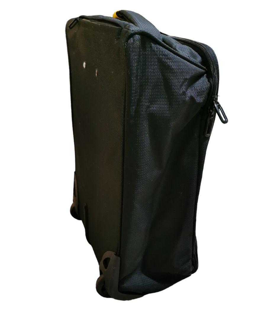 タイ航空　スーツケース　軽量で折りたためます