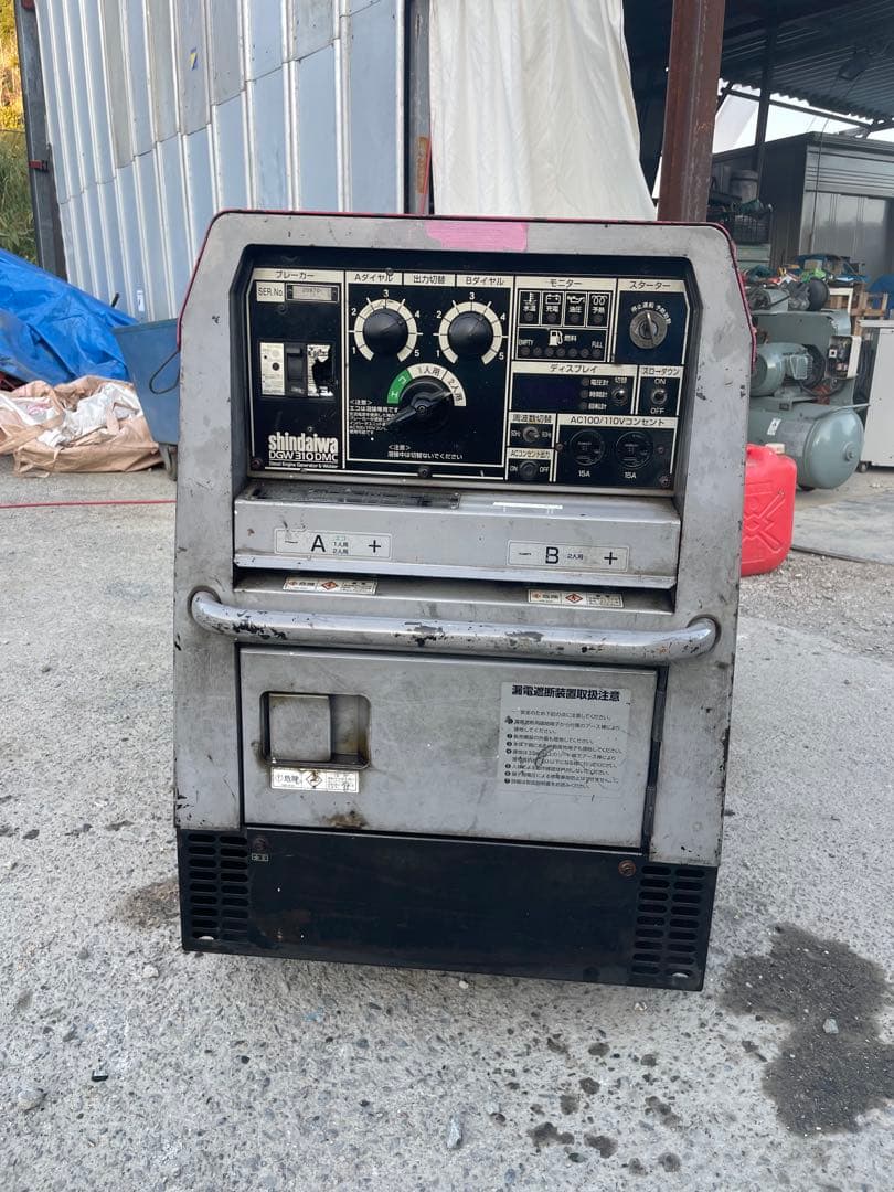 新ダイワ製 スーパーディーゼル溶接発電機 DGW310DMC