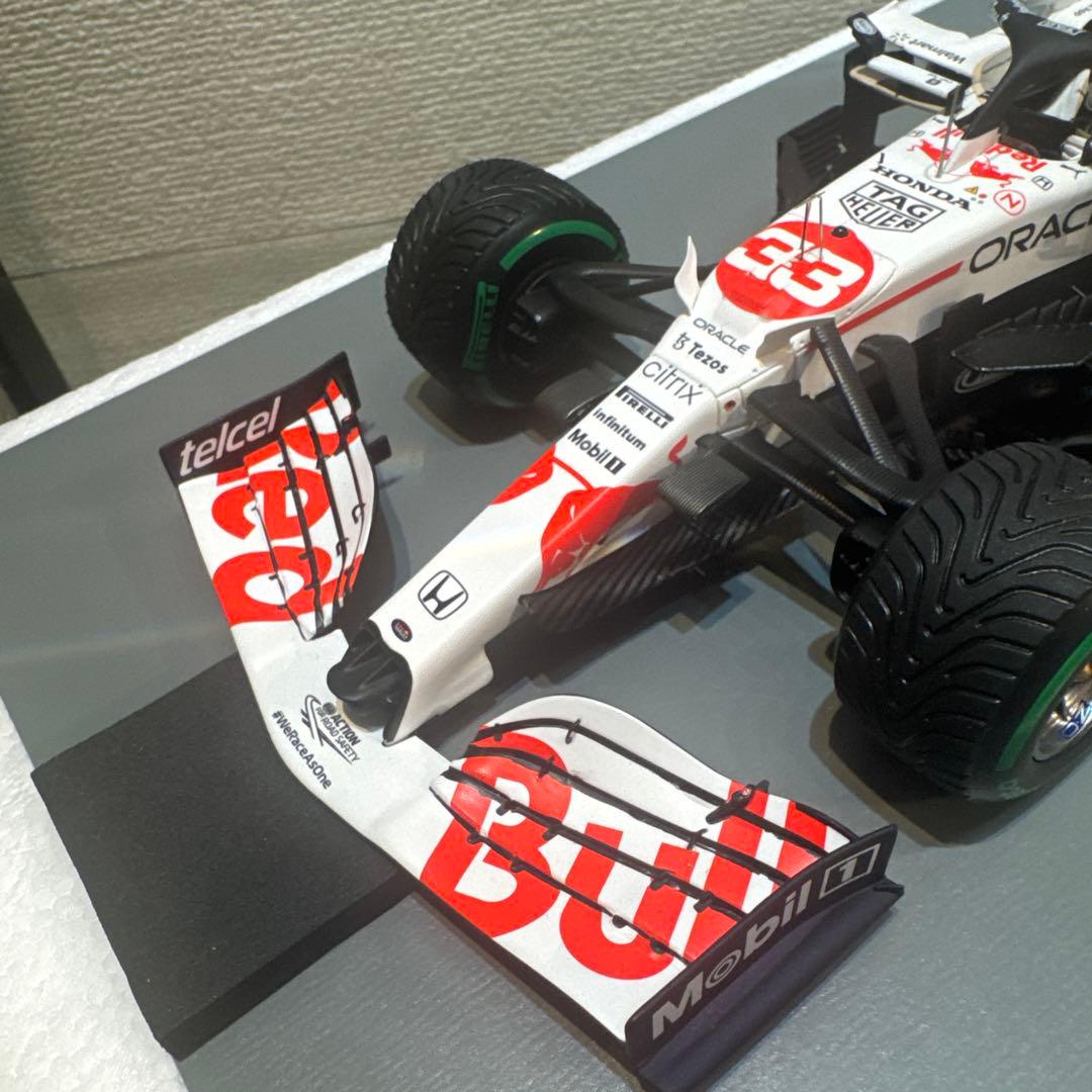 Red Bull Racing Honda RB16 1/18 ミニカー